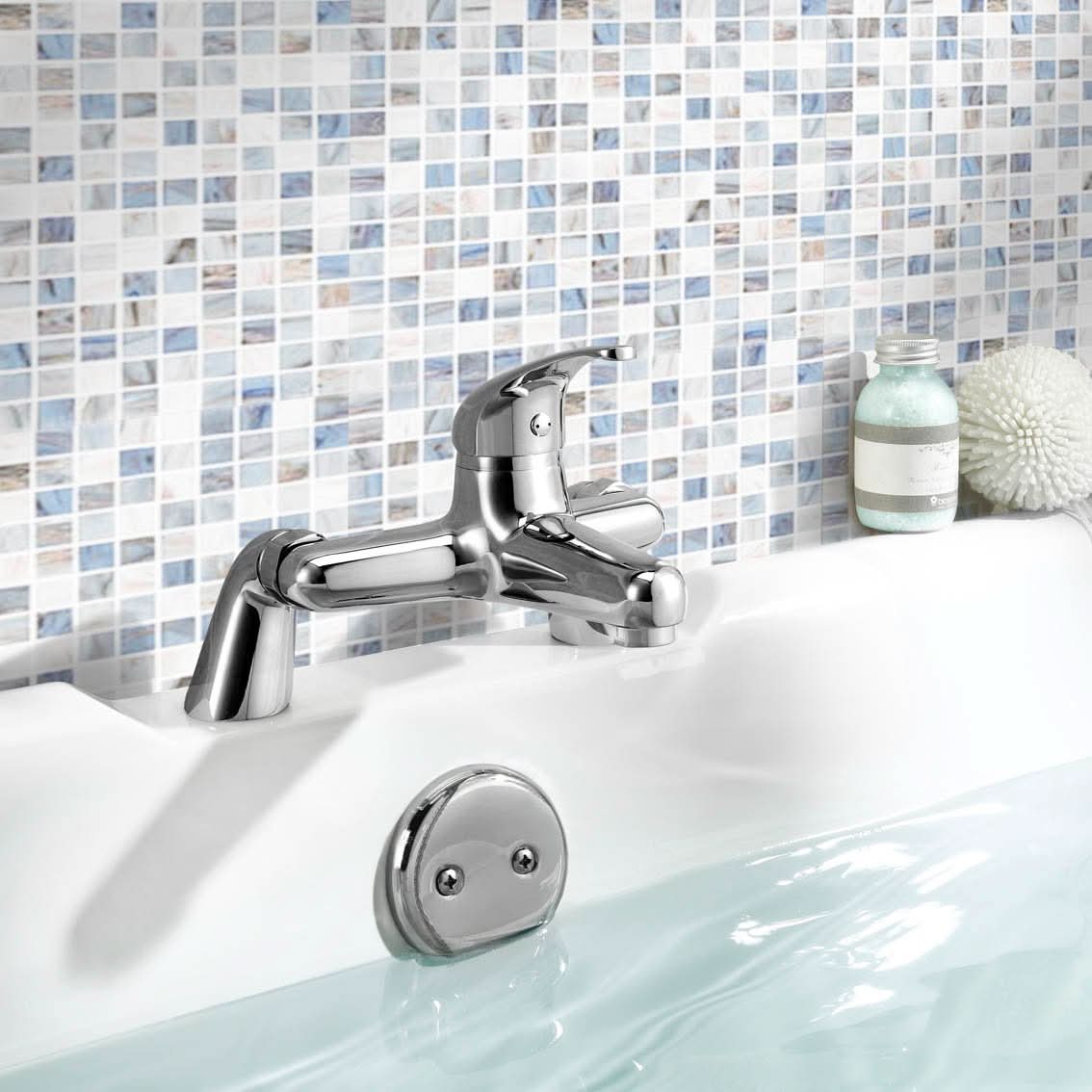 iBathUK Victorix Bath Filler Mixer Tap, Modern Monobloc Bath Filler Tap with Lever Handles for Stylish Bathrooms, Chrome