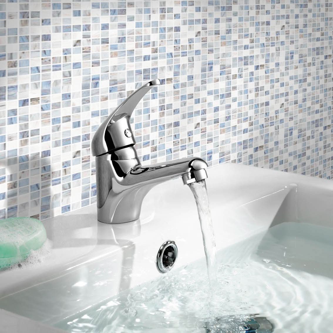 iBathUK Orvex Monobloc Basin Mixer Tap, Compact Lever Faucet for Modern Bathrooms, Basin with Mixer Tap, Chrome