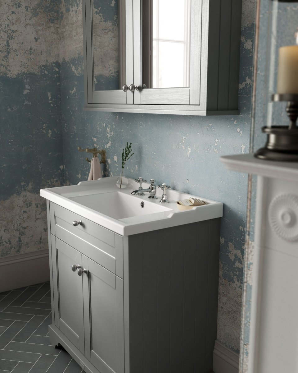 Old London Floor Standing 2 Door Vanity Unit with 3 Tap Hole Ceramic Basin, Bathroom Vanity Unit with Basin, Traditional Sink Vanity Unit in Storm Grey, 600mm