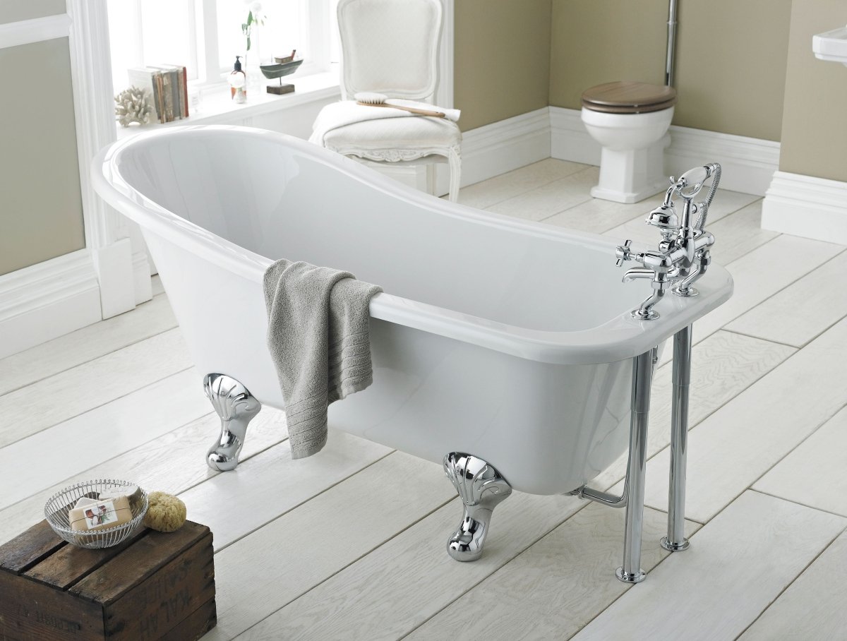 Old London Brockley Freestanding Bath Tub with Deacon Leg Set, Durable Double Ended Traditional Bathroom Style in White, 1500mm