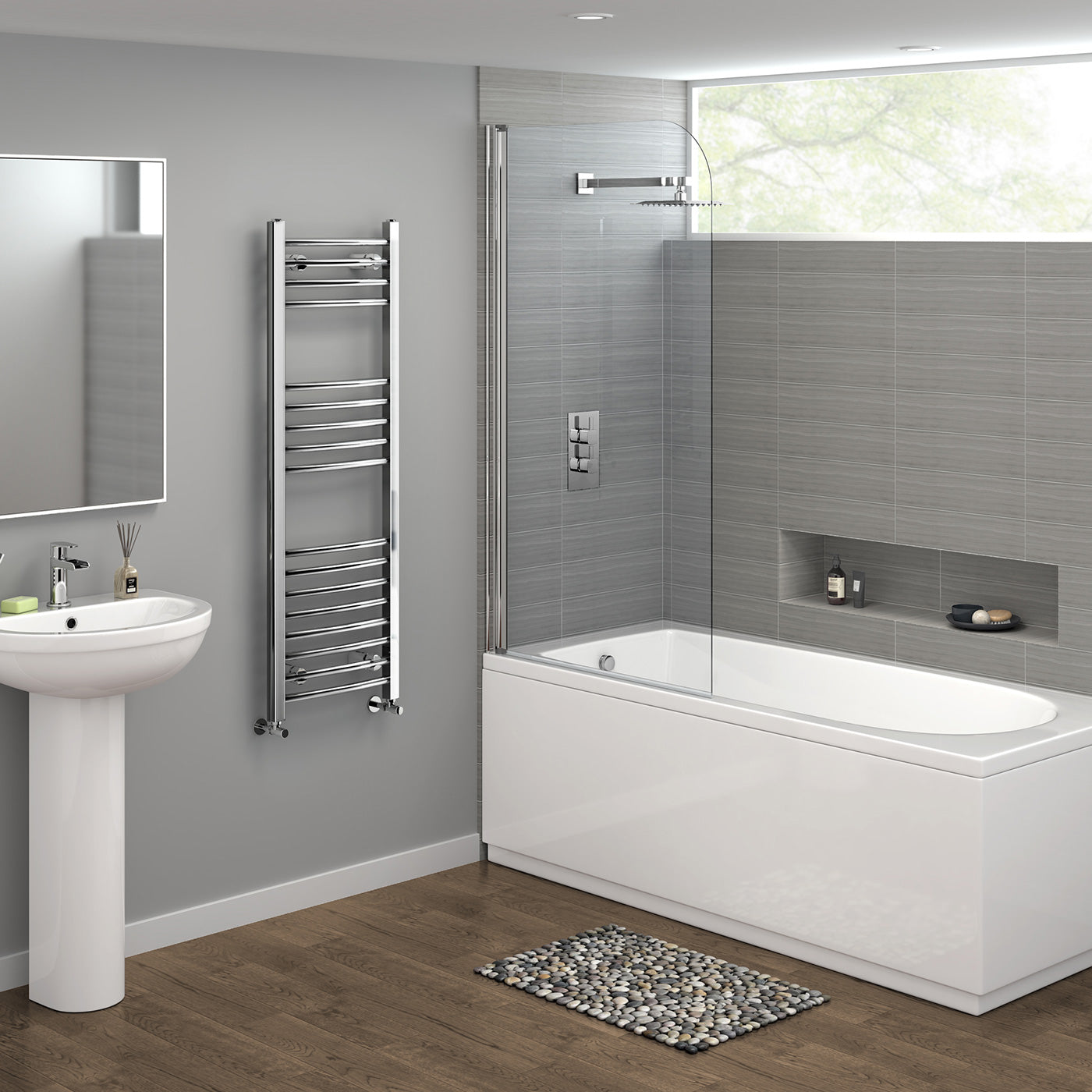 iBathUK Zypher Curved Heated Towel Rail Bathroom Radiator, Designer Radiator for Bathroom, Chrome, 1200 x 400mm
