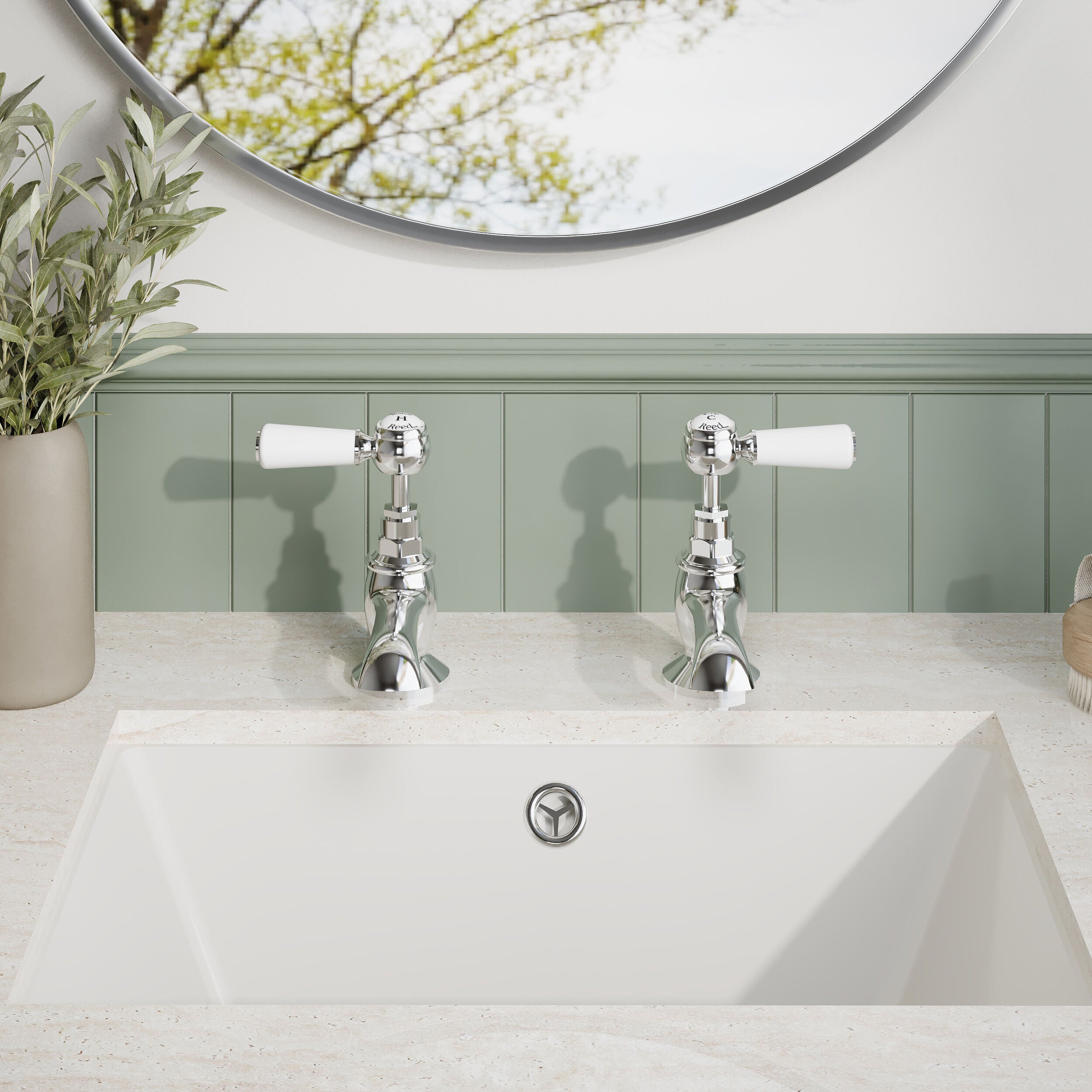 Claremont Topaz Lever Basin Taps