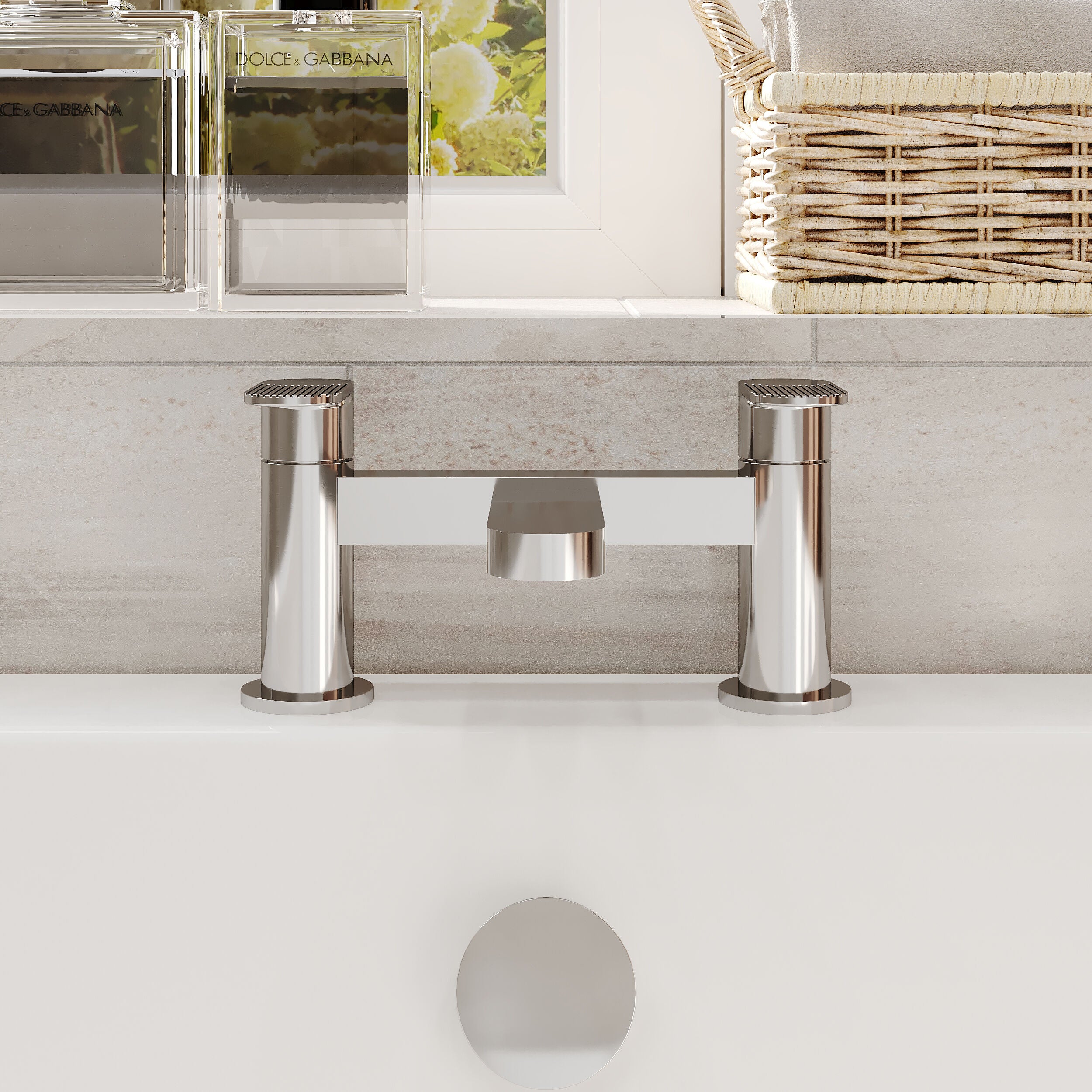 Cove Fluted Bath Filler Tap