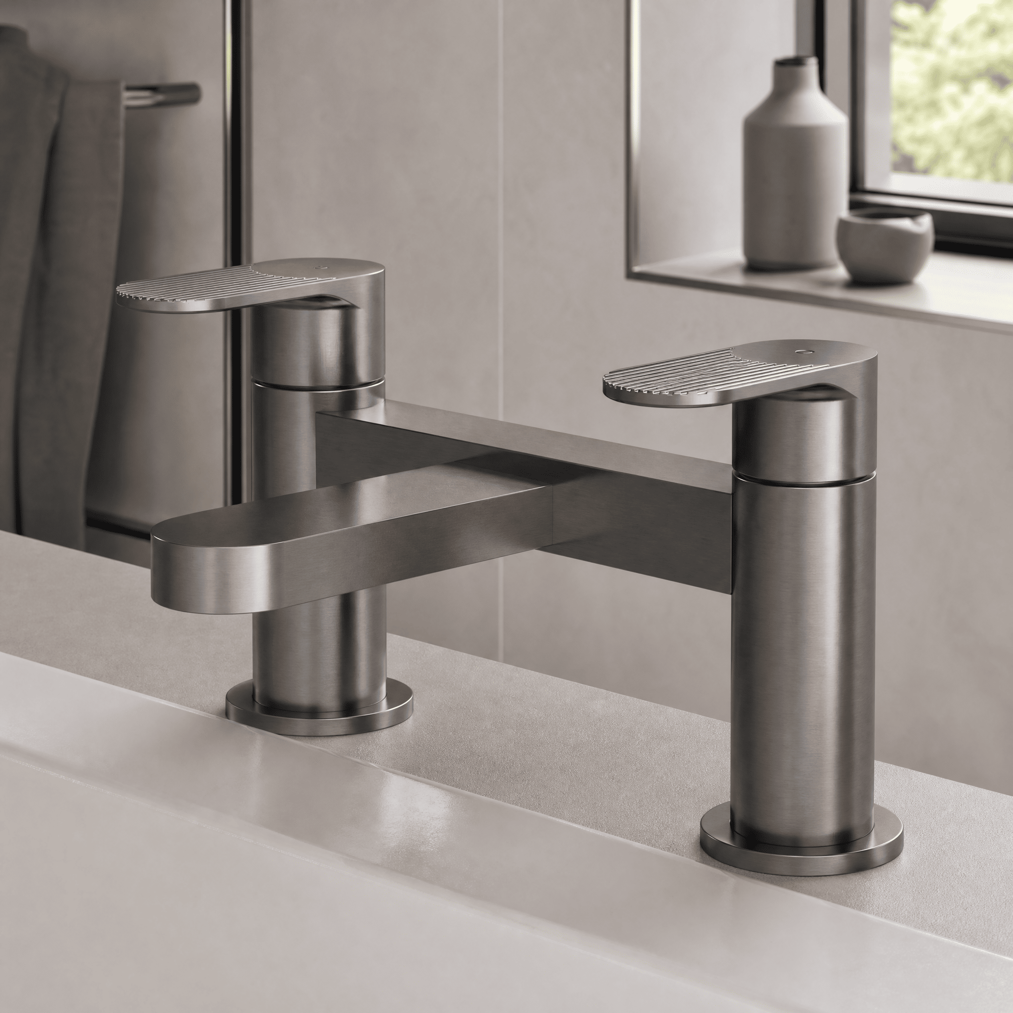 Cove Fluted Bath Filler Tap