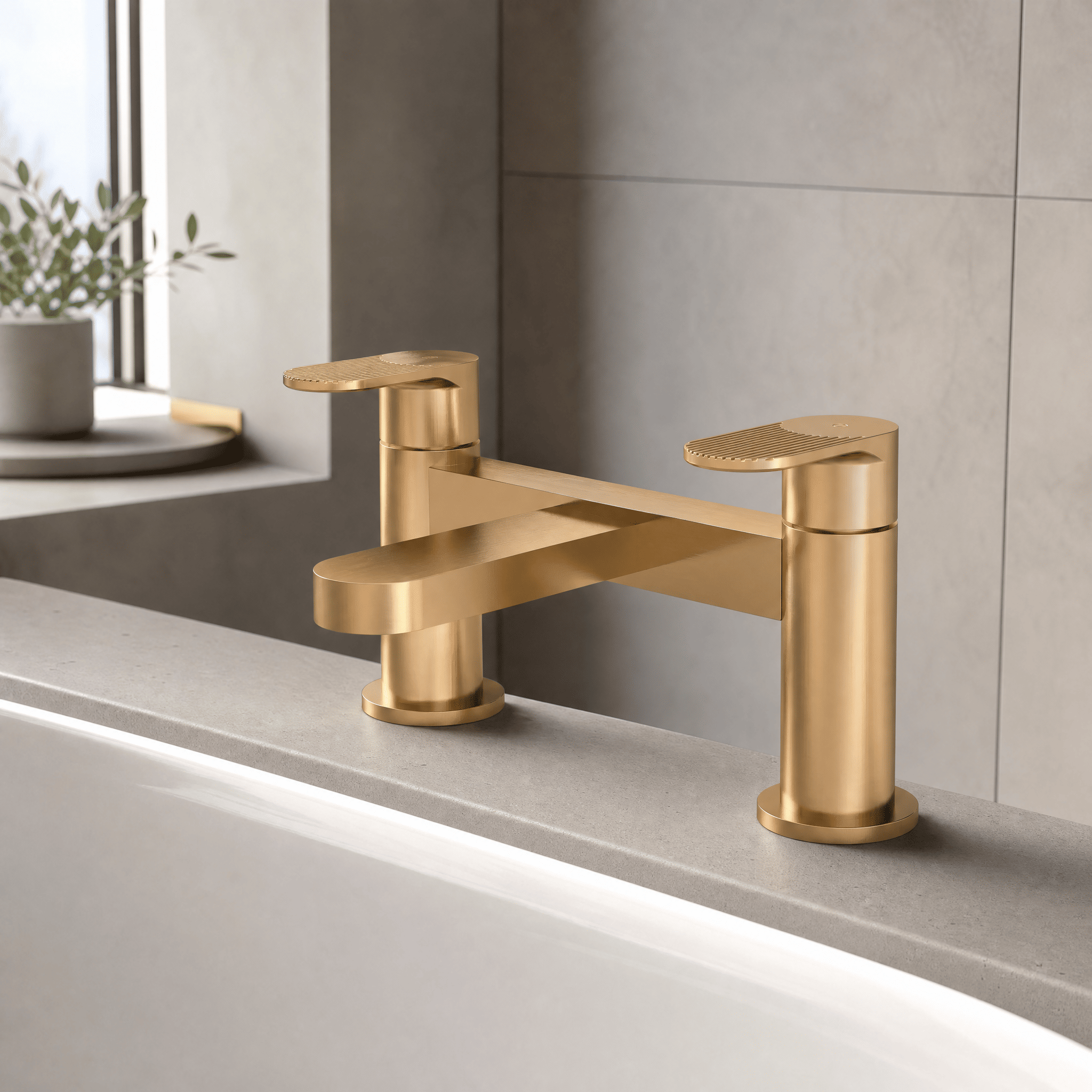Cove Fluted Bath Filler Tap