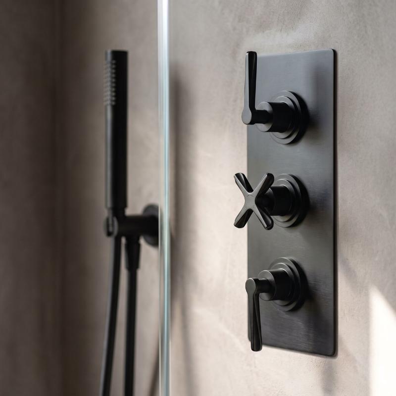 Cylin 2 Outlet Triple Thermostatic Concealed Shower Valve