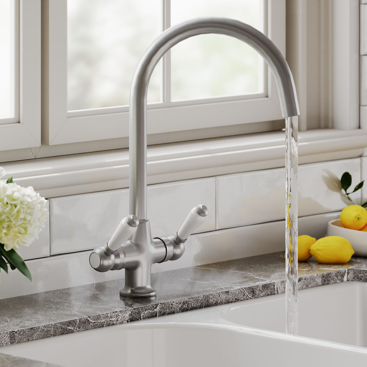 Radio Traditional Mono Dual Handle Kitchen Sink Mixer Tap