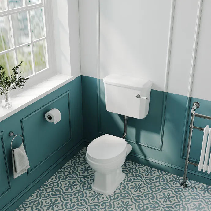 Carlton Low Level Toilet With Cistern & Flush Pipe Kit - White